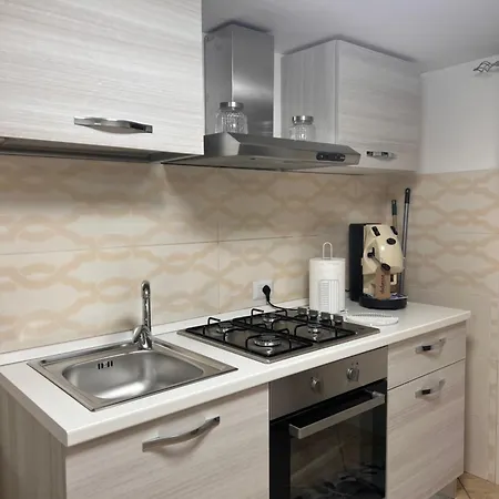 Easy Fly Apartment